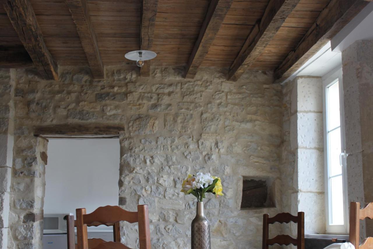 Charmante Maison Pierres 1768 Polisy Екстер'єр фото